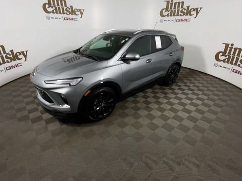 Used 2024 Buick Encore GX Sport Touring w/ Experience Buick Package FWD image 4