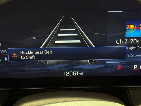 Used 2025 Chevrolet Equinox LT FWD image 17