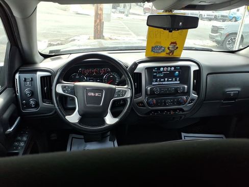 Used 2018 GMC Sierra 1500 SLE image 14