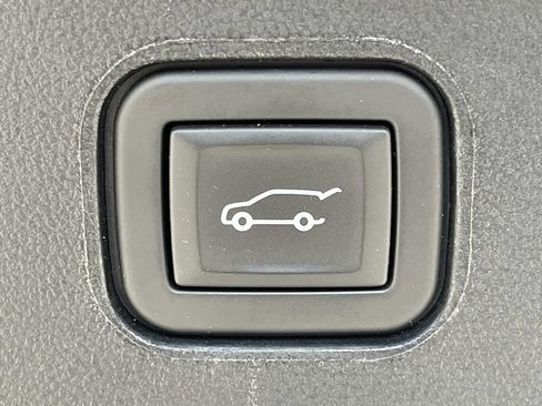 Certified 2024 Cadillac Lyriq Sport AWD/4WD image 24