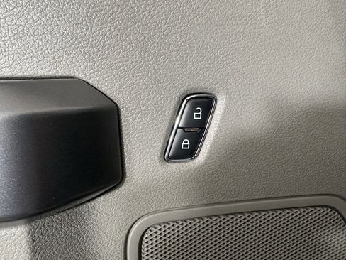 Used 2020 Ford F250 XLT image 17