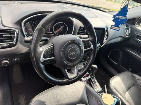 Used 2018 Jeep Compass Limited w/ Safe & Security Group FWD image 13