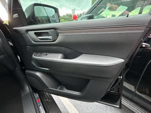 New 2026 Nissan Armada Platinum RWD image 42