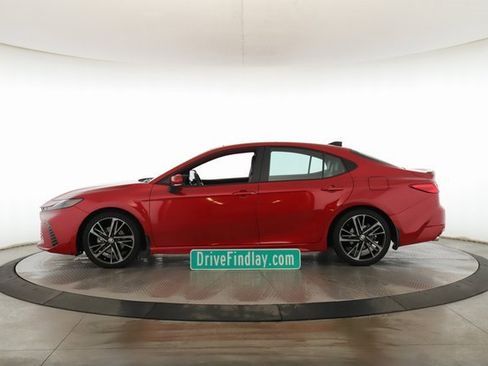 Used 2025 Toyota Camry XSE image 9