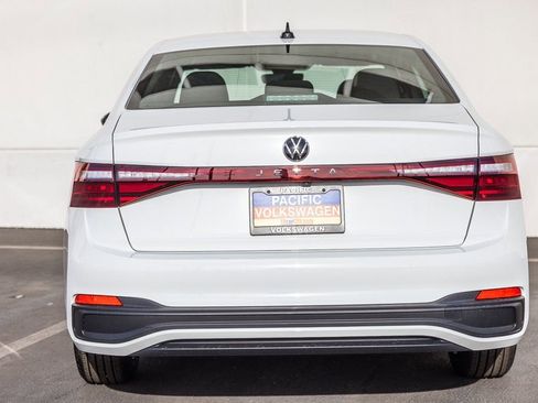 New 2026 Volkswagen Jetta Sport image 4