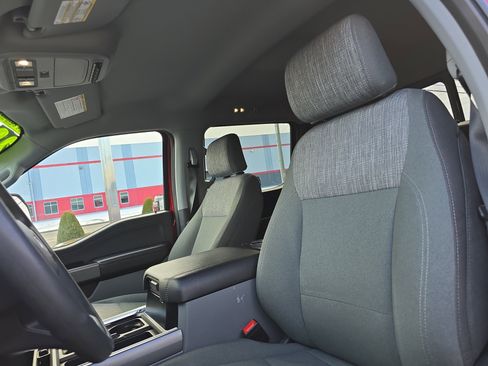 Used 2023 Ford F250 XLT w/ XLT Premium Package image 13