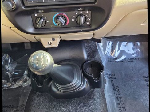 Used 2006 Ford Ranger XLT image 25