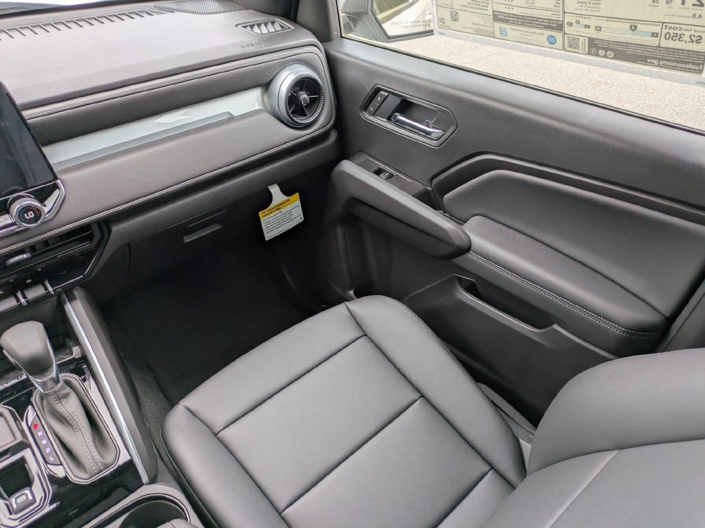 New 2026 Chevrolet Colorado LT w/ LT Convenience Package RWD image 19