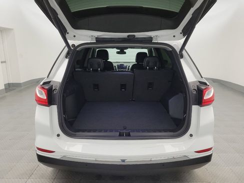 Used 2020 Chevrolet Equinox Premier w/ Premier Redline Edition image 29