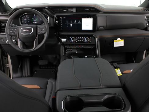 New 2026 GMC Sierra 1500 AT4 w/ AT4 Premium Package AWD/4WD image 13