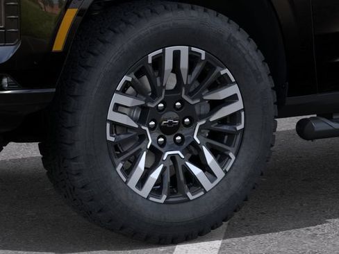 New 2026 Chevrolet Tahoe Z71 w/ Comfort Package AWD/4WD image 9