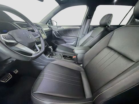 Used 2023 Volkswagen Tiguan SE R-Line FWD image 13
