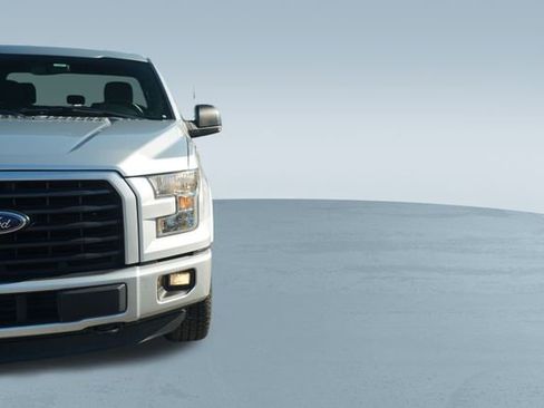 Used 2015 Ford F150 XLT w/ Equipment Group 301A Mid image 38