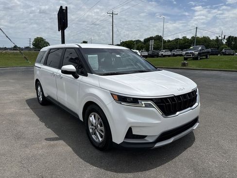 Used 2022 Kia Carnival LX FWD image 15