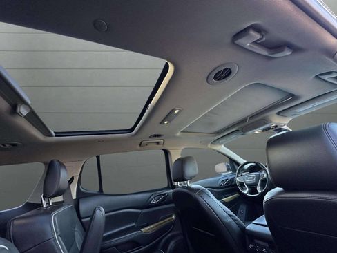Used 2017 GMC Acadia Denali w/ Technology Package image 29