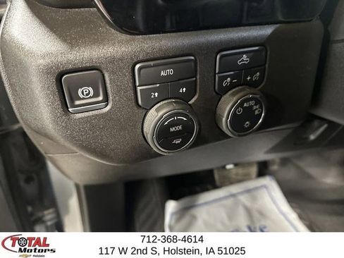 Certified 2025 Chevrolet Silverado 1500 LT AWD/4WD image 13