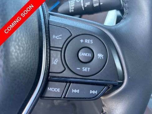 Used 2024 Toyota Venza XLE AWD/4WD image 20
