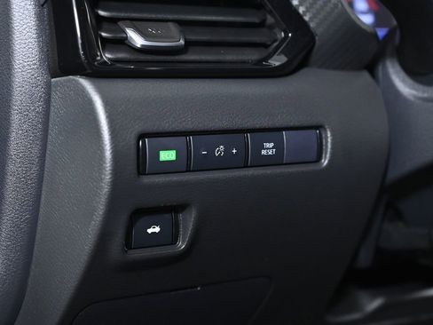 Used 2024 Nissan Sentra SV image 22