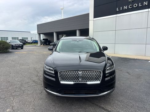 Certified 2023 Lincoln Nautilus AWD w/ Premium Package image 2