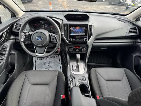 Used 2018 Subaru Impreza 2.0i Premium image 19