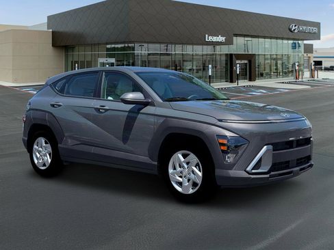 New 2026 Hyundai Kona SE image 10