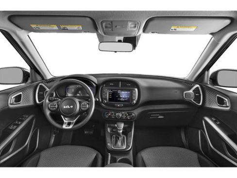 Used 2024 Kia Soul LX w/ Option Group 015 FWD image 11