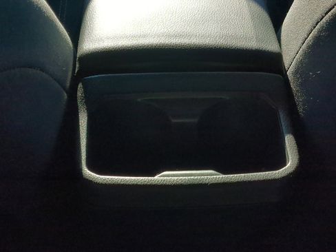 Used 2016 Toyota Tacoma image 11