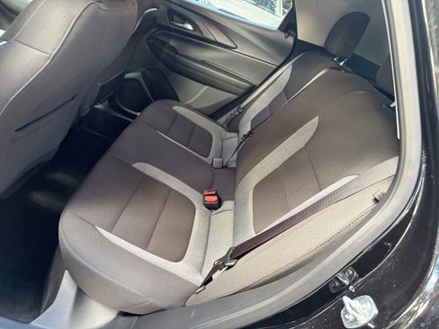 Used 2025 Chevrolet TrailBlazer LT image 33