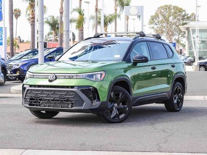 Used 2025 Volkswagen Taos SE