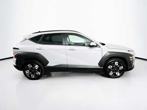 Used 2025 Hyundai Kona SEL FWD image 10