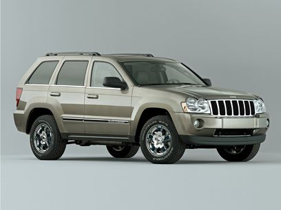 Used 2005 Jeep Grand Cherokee Laredo