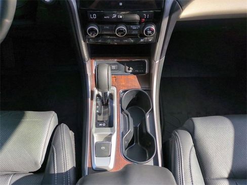 Used 2021 Subaru Ascent Touring w/ Popular Package #2A image 19