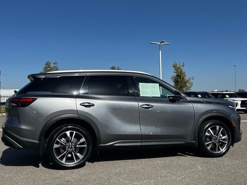 Certified 2023 INFINITI QX60 Luxe w/ Cargo Package AWD/4WD image 6