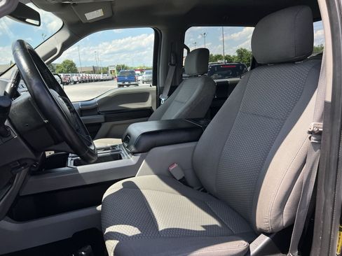 Used 2018 Ford F150 XLT w/ Equipment Group 302A Luxury AWD/4WD image 13