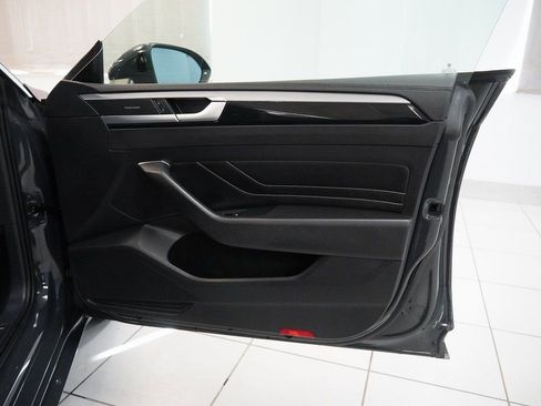 Used 2021 Volkswagen Arteon SEL Premium image 13