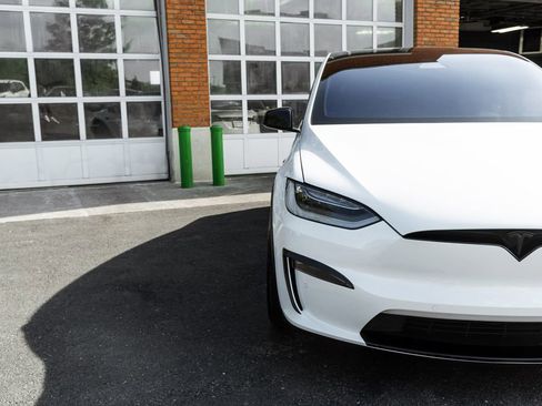 Used 2022 Tesla Model X Plaid AWD/4WD image 38