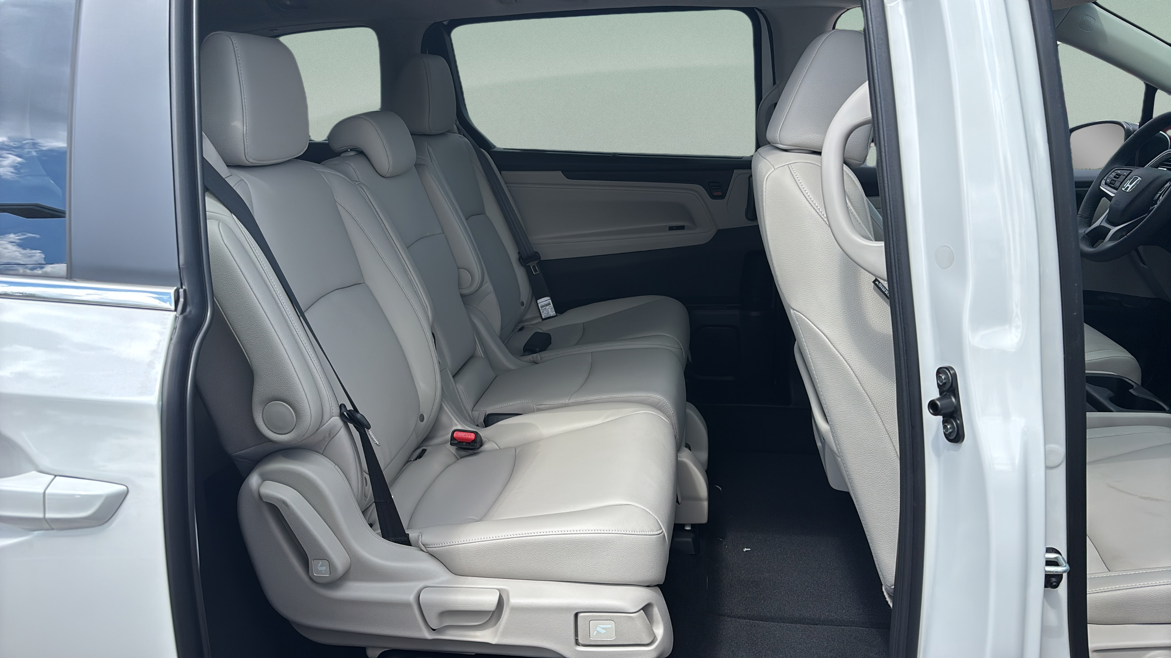 New 2026 Honda Odyssey EX-L image 15