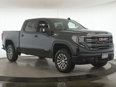 Used 2023 GMC Sierra 1500 AT4 w/ AT4 Premium Package image 2