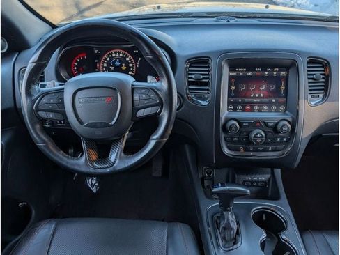 Used 2018 Dodge Durango R/T image 34