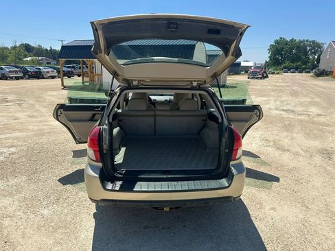 Used 2008 Subaru Outback 2.5i Limited L.L. Bean AWD/4WD image 14