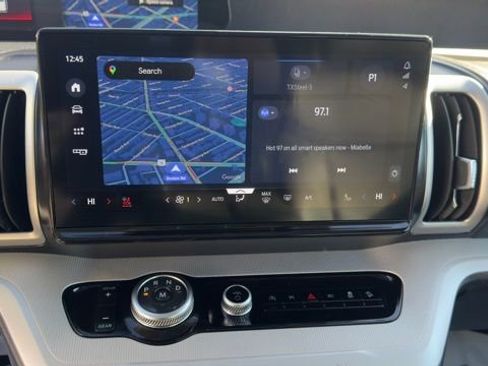 Used 2025 Ford Expedition Max Active image 16