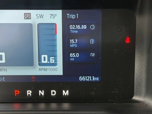 Used 2022 Ford Bronco Badlands w/ Sasquatch Package AWD/4WD image 9
