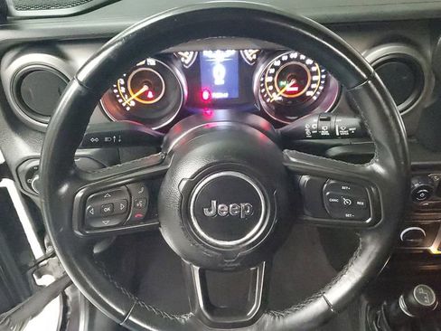 Used 2022 Jeep Wrangler Sport S image 26