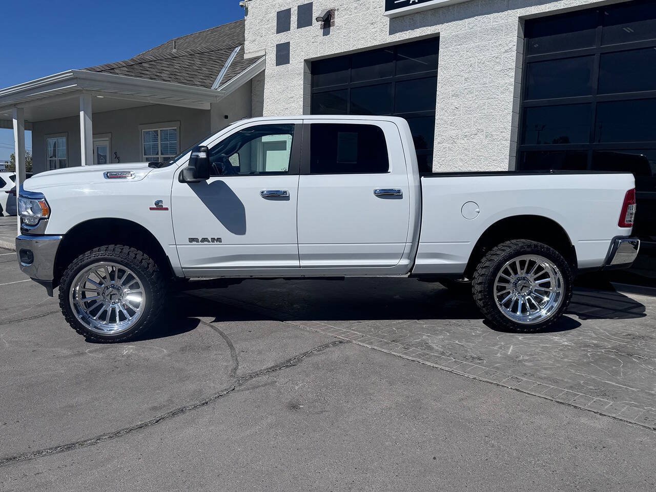 Used 2023 RAM 2500 Big Horn w/ Cold Weather Group AWD/4WD image 12