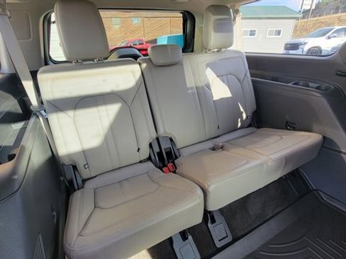 Used 2018 Ford Expedition Max Limited w/ Equipment Group 301A image 63
