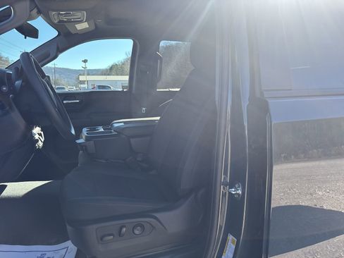 New 2026 Chevrolet Silverado 1500 Custom Trail Boss w/ Dark Appearance Package image 14