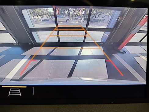 Used 2019 Cadillac XT4 Premium Luxury w/ Cold Weather Package FWD image 16