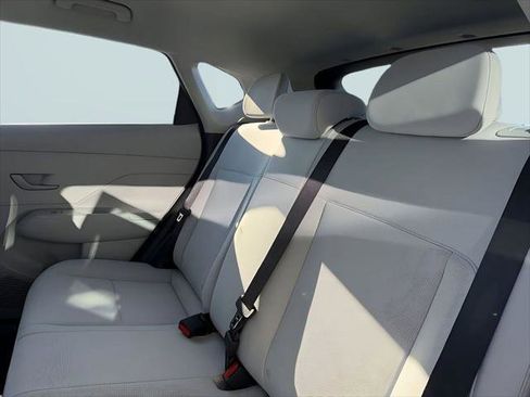 New 2026 Hyundai Kona SE image 29