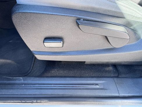 Used 2017 Chevrolet Colorado W/T w/ WT Convenience Package image 16