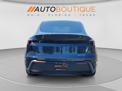 Used 2026 Tesla Model Y Long Range AWD/4WD image 4